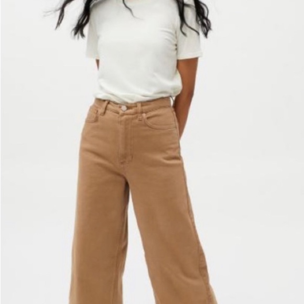 BDG A-Wide High Waisted Jeans new without tags